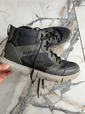 Sorel Explorer Next Sneaker Mid WP Waterproof Boots Men's Size 10 Dark Gray